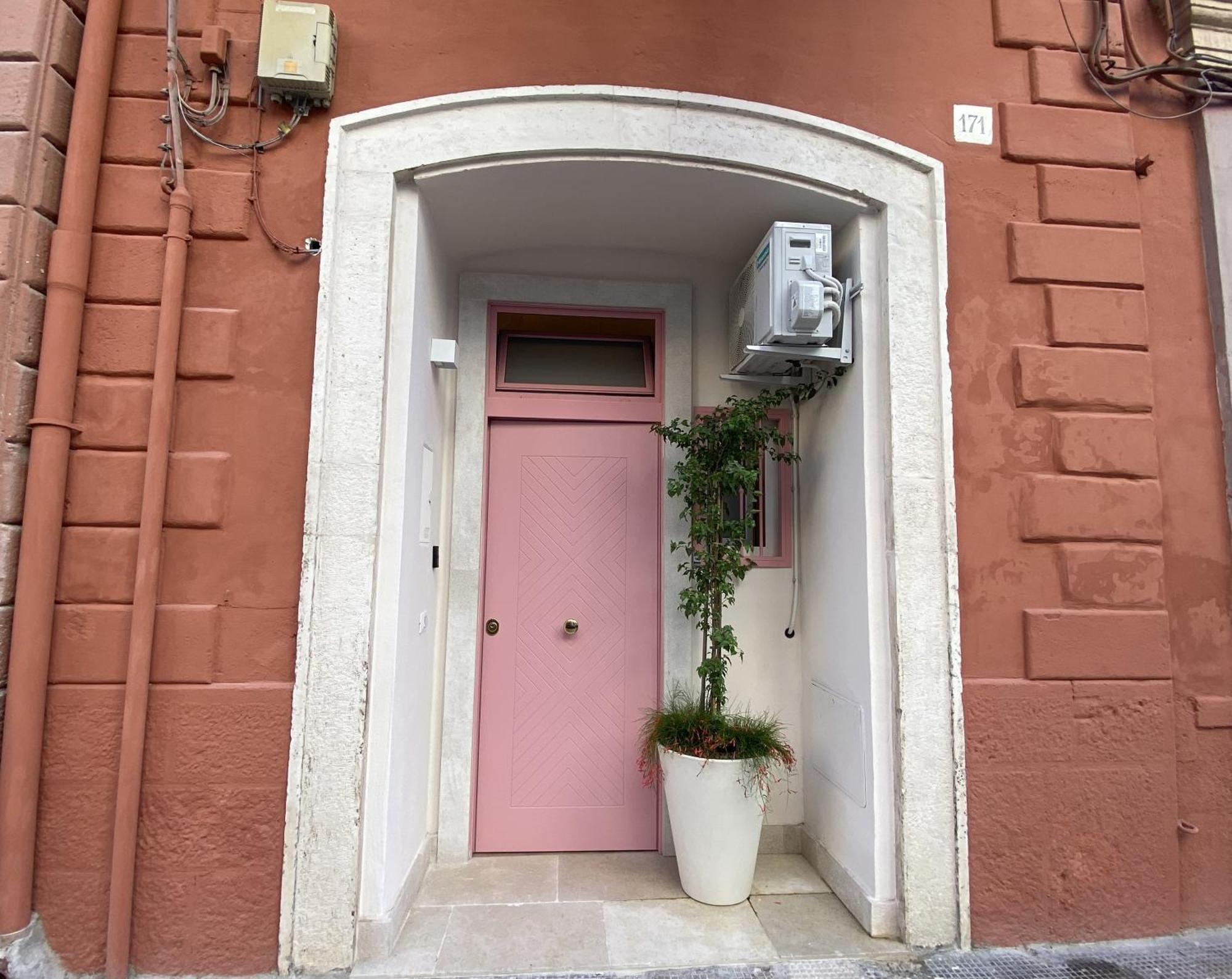 Apartamento Quiet And Stylish - Center, Minutes To Station Bari